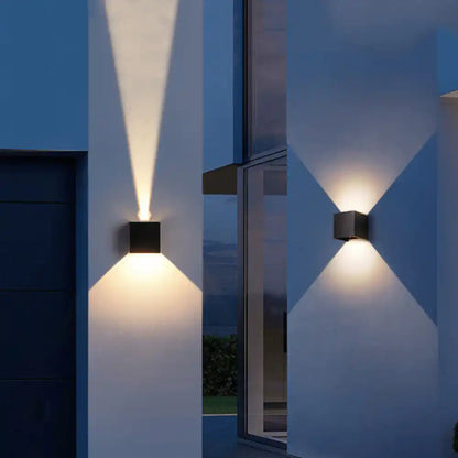 Outdoor Rechargeable Wall Light