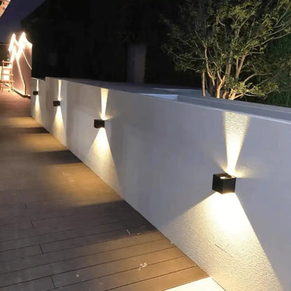 Outdoor Rechargeable Wall Light