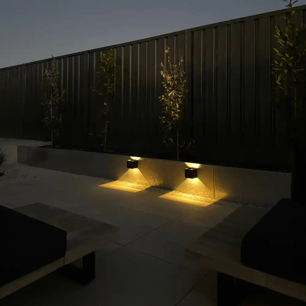 Outdoor Rechargeable Wall Light